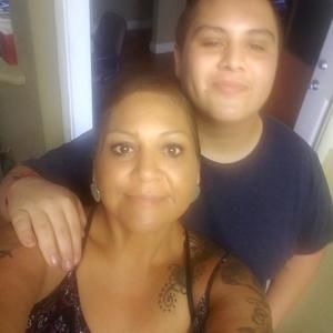 Meet your Posher, Lina